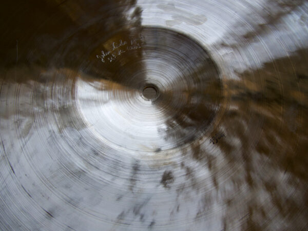 21" smokey oKc ride cymbal 100625 - 1924g - 1 rivet - Image 3